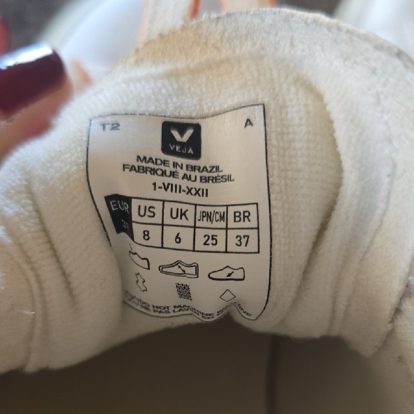 Veja Women's White/Orang/Yellow Sneakers - Picture 4 of 13